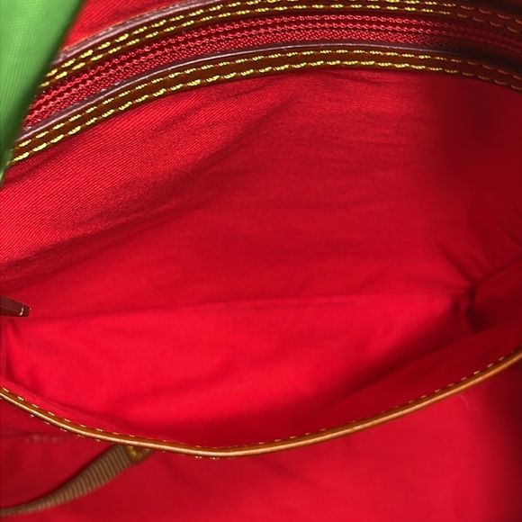 DOONEY & BOURKE LARGE NYLON & LEATHER LOGO LOCK SHOULDER BAG - Picture 13 of 16